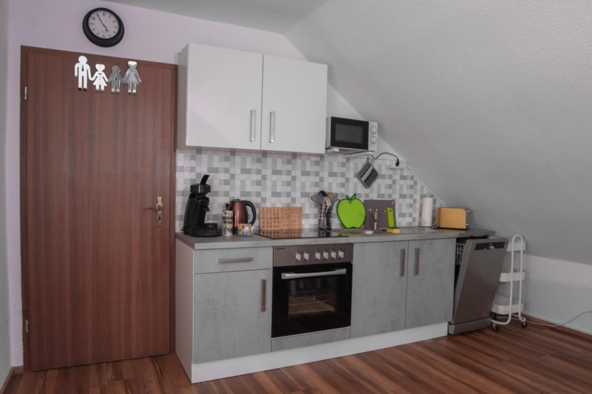 Irsch Ferienwohnung Grauschiefer מראה חיצוני תמונה